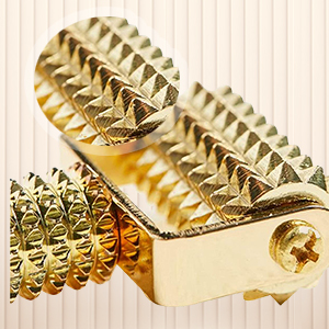 HOUSE OF BEAUTY Gold Collagen Roller Skin Care Massager for Face & Neck Stimulates Muscles, helps in Collagen Boosting (Golden)