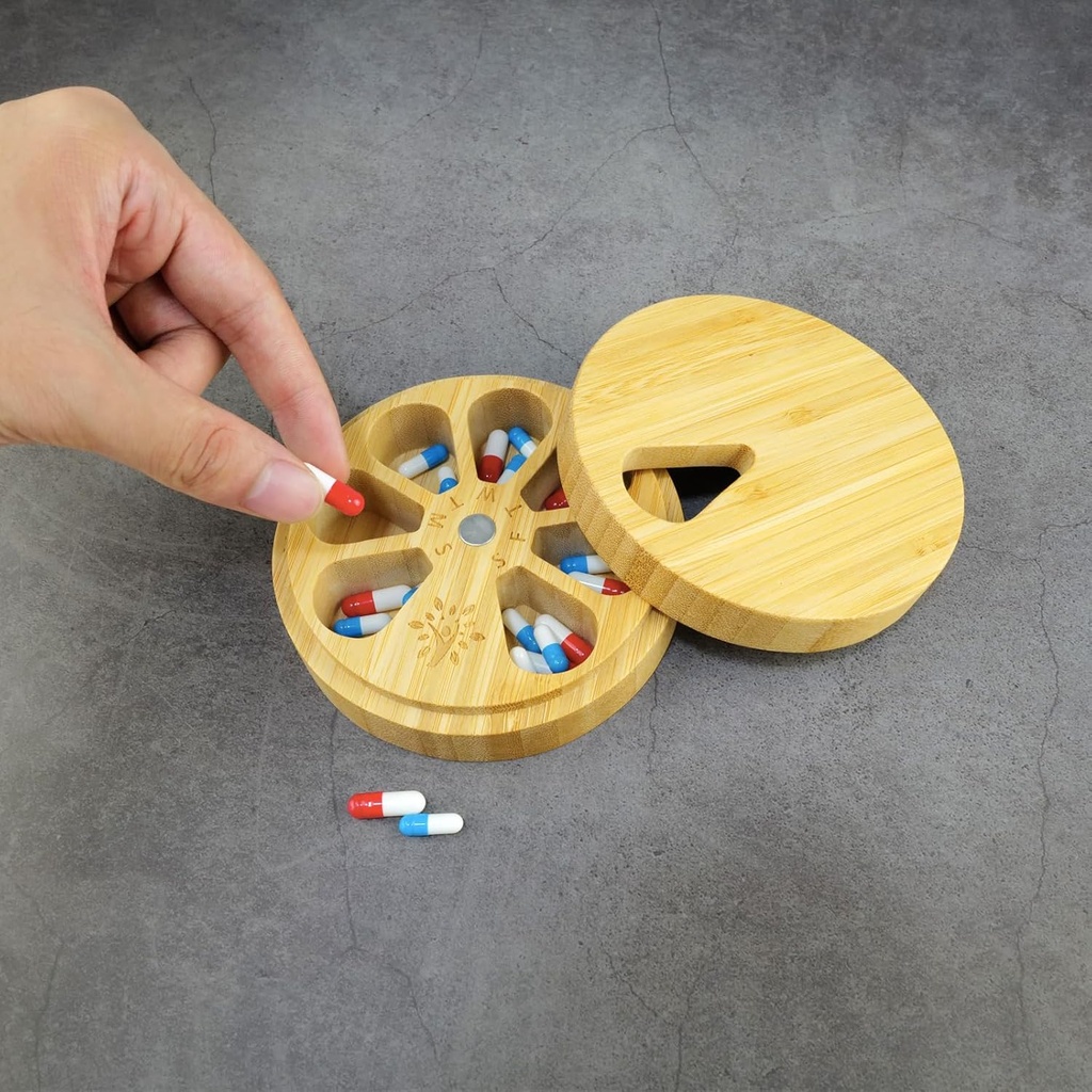 bamboo-wood-weekly-pill-organizer-for-me-4.jpg