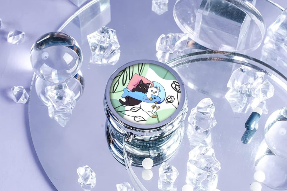 pill-boxcats-round-pill-box-3-compartmen-6.jpg