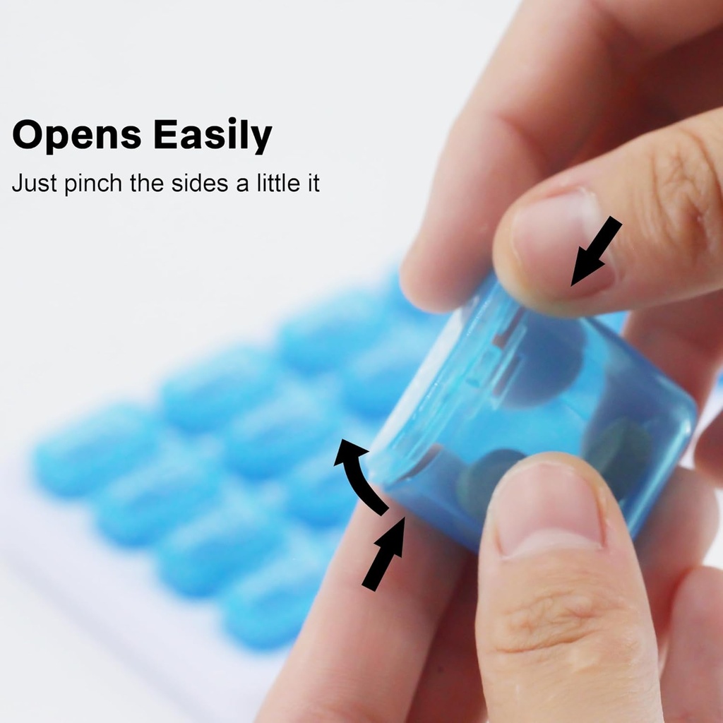 monthly-pill-organizer-large-travel-pill-3.jpg