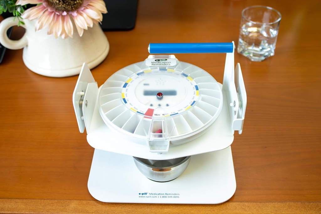 e-pill-medtime-station-locked-automatic--6.jpg