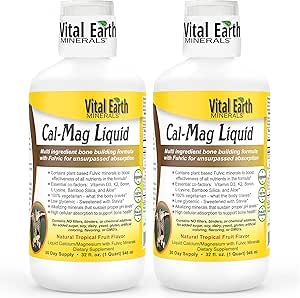 Vital Earth Minerals Cal-Mag Liquid – Calcium Magnesium Supplement mit Vitamin D3, K2, Bor und Fulvic Säure für schnellere Absorption, 32 Oz Ea + 1 Oz Cup
