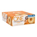 ONE Barres protéinées, Noisette émaillée d'érable, sans gluten avec 20g de protéines et 1g de sucre, agrafes de Pantry, 2,12 oz (12 Compte)