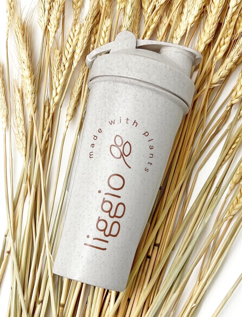 Bouteille d'eau et de shaker de protéines écologique faite avec de la fibre de paille de blé, naturel