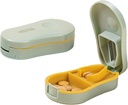 Fendeur à petites pilules vert clair avec dispositif de centrage pour les petites pilules et les petites pilules, coupe les comprimés de vitamines, broyeur de pilule exquise portable pour la poche de Purse