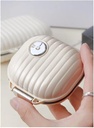 Pill Organizer Fall mit Carabiner, 7 Komponenten, Kompartmentalisiert Spender für Männer und Frauen, Beige(Kleine Milchweiß)