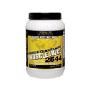 Ultimate Nutrition Muscle Juice, Weight Gain Drink Mix - Masse Gainer Workout Pulver für Männer & Frauen - Ergänzung für Lean Muskelwachstum & Immununterstützung mit 55g Protein - Banana, 4.96lb